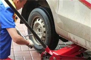 唐山附近拖车24小时服务热线电话